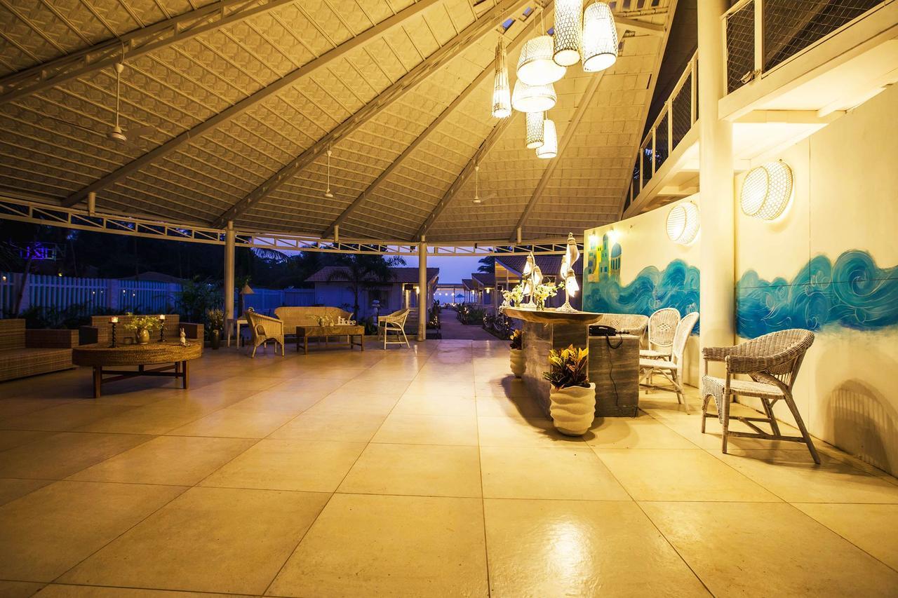 The White Resort Agonda Exterior photo